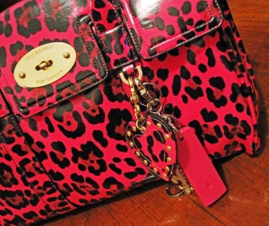 purse, pink, leopard print, fashion