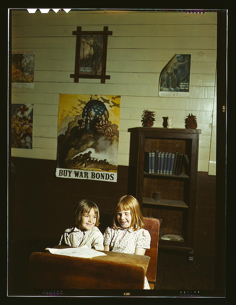 "image of texas school children circa 1939", kodachrome