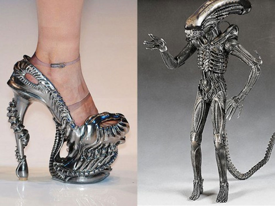 Aliens in Your Shoes