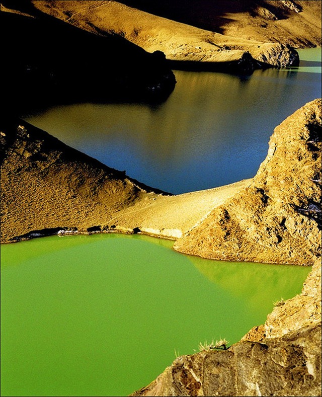 yamdrock tso_turquoise_ lake