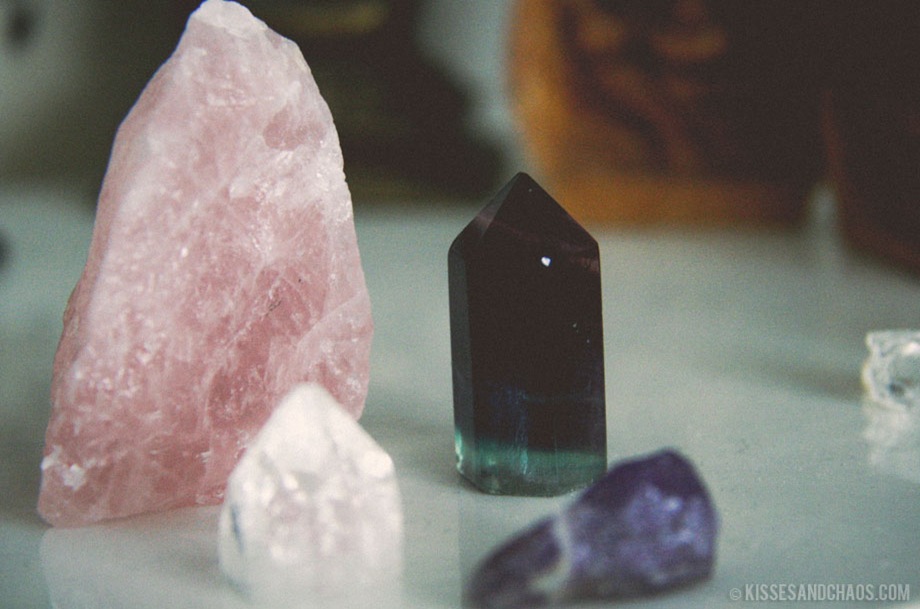 How To Charge Crystals Using The Full Moon Kisses & Chaos